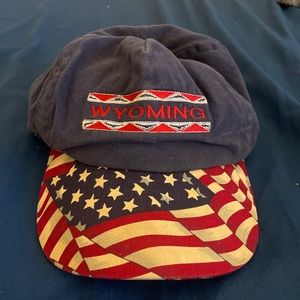 90s WYOMING American Flag Hat